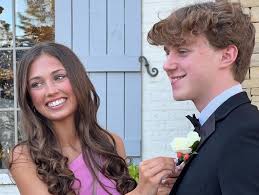 Kevin Essary (@kevindavidessary) • Instagram photos and videos