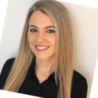 Mandy Gillis's Instagram, Twitter & Facebook