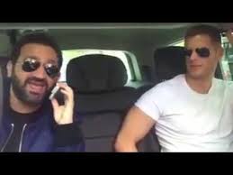 Fatigué par cet étonnant harcèlement, l'animateur a installé une caméra, et a bien. Cyril Hanouna Ecoute Du M Pokora Dans Sa Voiture Part 1 Youtube