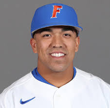 Justin Shafer's Instagram, Twitter & Facebook