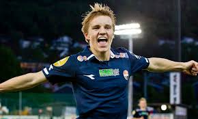 La salida de martin odegaard al arsenal está a punto de concretarse. Martin Odegaard To Go On Trial With Liverpool As English Clubs Step Up Chase Daily Mail Online