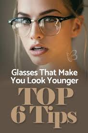 Coiffure longue d'inspiration seventies avec frange