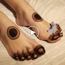 Pin On Henna Tattoo In 2020 Legs Mehndi Design Mehndi Designs Leg Mehndi