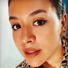 Elizabeth Sierra Rojas (@Elizabeth94Ps)