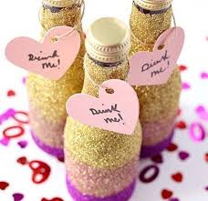 20 Cute Classy Ideas For Bachelorette Party Favors Stag 7 Hen Stag Hen