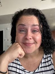 Keely Weaver's Instagram, Twitter & Facebook