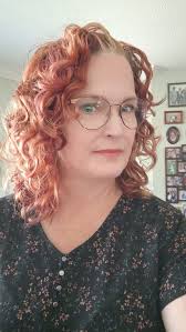 Excellent hairdressing services by Miel Dihm at Waves of Art