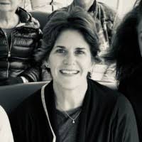 600+ "Donna M." profiles