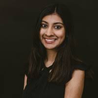 100+ perfiles de «Maitreyi»