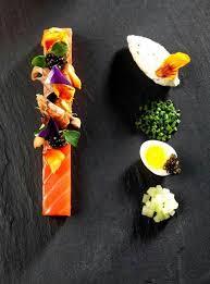 Eine Unglaublich Robuste Oberflache Haltbarkeit Und Zeitlose Optik Von Naturstein Fur Ihr Zuhause Mit Subti Essen Und Trinken Essen Geniessen Kalte Vorspeisen