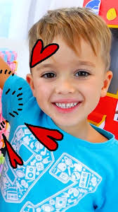 🍦😂 Sundae Fun with Elsa, Tom & Jerry! ❄️🐱🐭 A Sweet & Silly Treat! 🎉✨