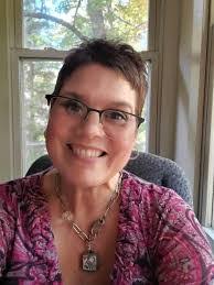 Jennifer Hartzell's Instagram, Twitter & Facebook