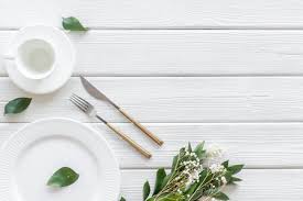 Brighten up your table setting by replacing boring silver utensils with sultry copper. 271 679 Table Setting Stock Photos And Images 123rf