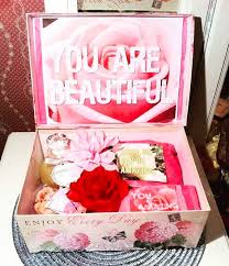 Birthday Gift Box For Her Happy Birthday Care Package Birthday Girl Gift Box Gift For Birthday Care Packages Birthday Ideas For Her Birthday Gifts For Girls