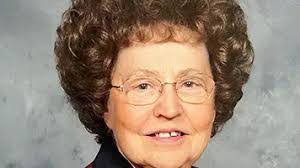 Amanda Ricardo's Instagram, Twitter & Facebook