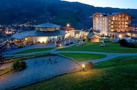 4 S Kinderhotel Ellmauhof Das Feriengut In Hinterglemm Hotel Salzburger Land Hotels Fur Kinder Kurzurlaub