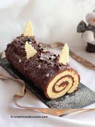 Buche De Noel Ganache Au Chocolat Recette Rapide Recette Ganache Au Chocolat Buche De Noel Roulee Buche De Noel