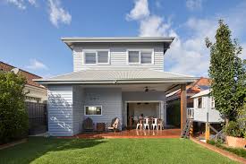 The four bedroom house in sydney's south has been sold for $1,265,000, after last trading the weatherboard home was significantly renovated in 2017. Weatherboard Home Renovations Supa Group