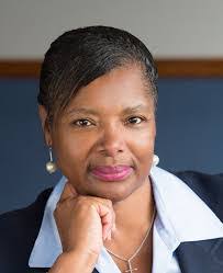 Regina Britt's Instagram, Twitter & Facebook