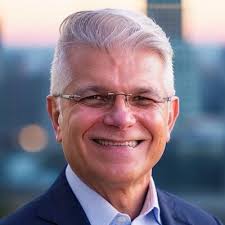 Kofi Bissah's Instagram, Twitter & Facebook