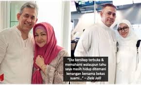 Tahniah buat penerbit popular, datuk ziela jalil yang telahpun menyambut bakal menantu dalam majlis pertunangan anaknya, dr hajjah puteri julia nabilah binti tan sri megat junid pada 12 mei yang lalu. Penerbit Archives Oh My Media