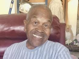 Clyde Edward Thomas's Memorial Website