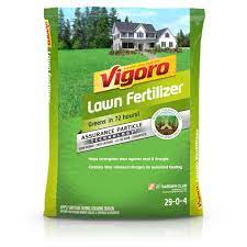 Either you can put fertilizer before a it is indeed a good starter for your new grass. Vigoro 44 4 Lb 15 000 Sq Ft All Season Lawn Fertilizer 52211 The Home Depot