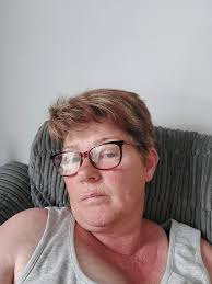 No makeup and short hair selfie