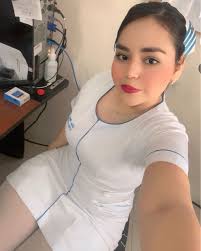 Elisa Robles (@elisa.roblesv) • Instagram photos and videos