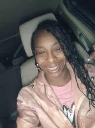 NY schools got two weeks to lock in their new phone rules and starting this  Fall, kids from K through 12 won't be allowed to use smartphones during the  school day 📵 (