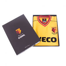 In unserem fußballshop finden sie das ökonomische fußballtrikot. Watford Fc Trikot 1983 84 Retrofootball