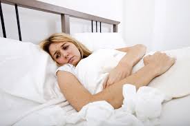 Amorțeala mâinilor, care se simte ca niște parestezia, adică amorțeala mâinilor, poate anunța boli sau tulburări ce îngreunează fluxul de sânge sau lezează nervii. Imi AmorÈ›esc Mainile Cand Dorm E Normal