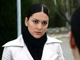 Hangisinin Gozlerine Ahu Gozlu Deniliyor Lutfen Cevaplayin Onemli Kizlarsoruyor