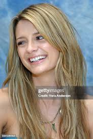 76 Vera Barton Stock Photos, High-Res Pictures, and Images