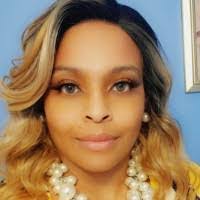 Latoya Kelly's Instagram, Twitter & Facebook