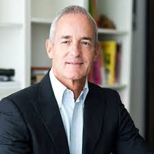 Kenneth Hofer's Instagram, Twitter & Facebook