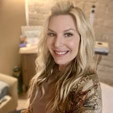 SKINCARE BY CAROLINE