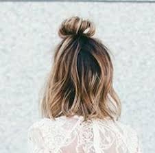 Little Time To Do Your Hair Try Doing 1 2 Top Knot 1 2 Down Hair Styles Hair Inspiration Hair Beauty