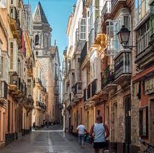 Louez votre villa avec piscine en espagne avec villas du monde : Guide Des Plus Belles Villes D Espagne