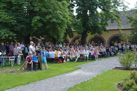 We did not find results for: Salvatorianer On Twitter Schulfest 2015 Im Hjk Strahlende Sonnen Und Begeisterte Menschen So Muss Es Sein Mehr Http T Co Kdr0kpowzs Http T Co Ls6aixy4pz