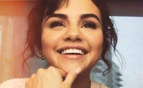 See more ideas about selena gomez, selena, selena gomez style. Selena Gomez Ist Wieder Auf Instagram Woman At