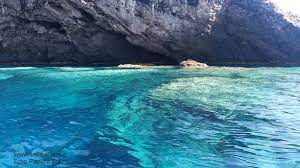 Recuperate dal mare di ustica due anfore facenti parte del relitto della nave romana individuata, già nel 2019, nei fondali a 80 metri di profondità e 200 metri di distanza dalla costa. La Trasparenza Del Mare Di Ustica Foto Da Screesaver Ustica Sape