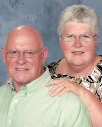 50th for David, Carol Tharp