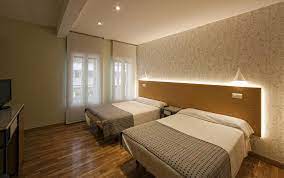 Check spelling or type a new query. Hostal Bezana Gastezimmer Burgos