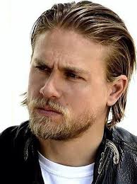 Kapcsolodo Kep Charlie Hunnam Jax Teller Haircut Long Slicked Back Hair