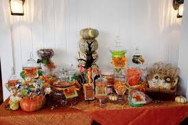 100 Ideas For Fall Weddings Halloween Themed Wedding Wedding Candy Table Halloween Candy Buffet