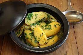 Braised Waxy Potatoes Serves 6 8 Preparation 10 Minutes Cooking 1 Hour 30 Minutes Ingredients 1kg Nicola Potatoes Vegetable Recipes Waxy Potatoes Braised