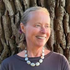 Why technical managers are stuck in detail