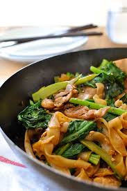 Pad See Ew Thai Stir Fried Noodles Recipe Recipes Food Recipetin Eats