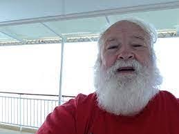 Lloyd Beaman's Instagram, Twitter & Facebook